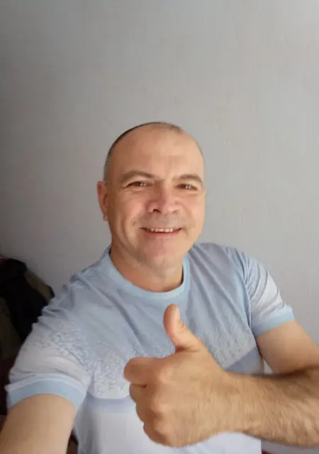 Я Александр, 50, знакомлюсь на одну ночь в Коркине