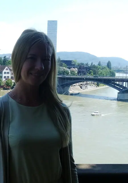 Я Дина, 26, из Гатчины, ищу знакомство для постоянных отношений