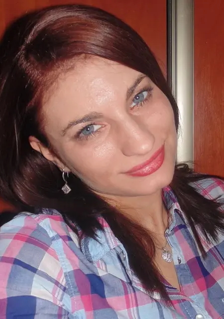 Я Елизавета, 22, из Рубцовска, ищу знакомства без обязательств