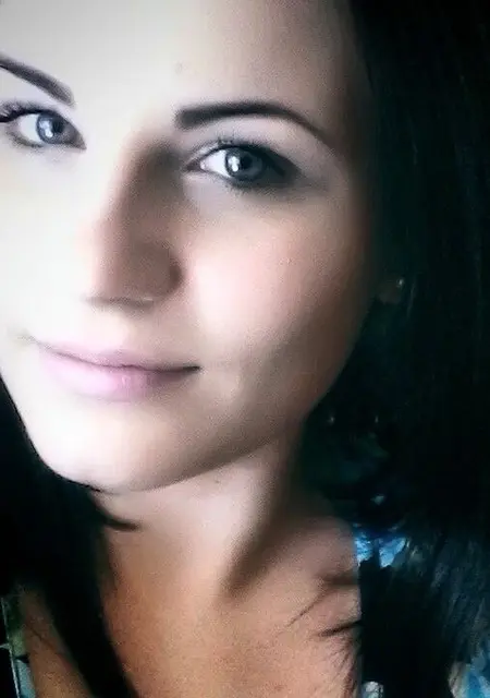 Елена из Лабинска, мне 23, познакомлюсь для вирта