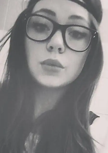 Я Дарья, 18, из Сальска, ищу знакомство для дружбы