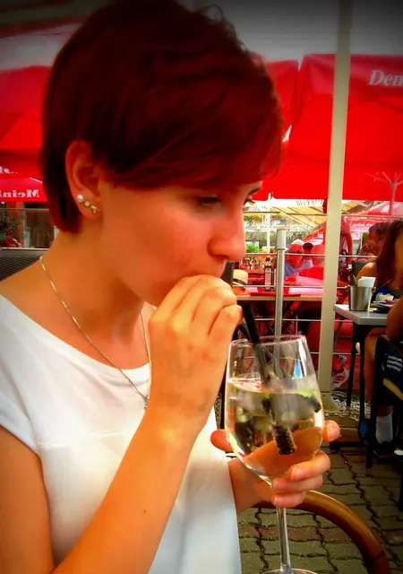 Аврора из Шуи, мне 19, познакомлюсь для вирта