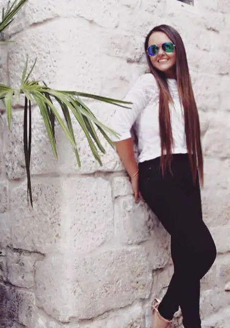 Лариса из Шарьи, ищу на сайте постоянные отношения