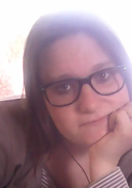 Александра из Гурьевска, ищу на сайте знакомства на одну ночь