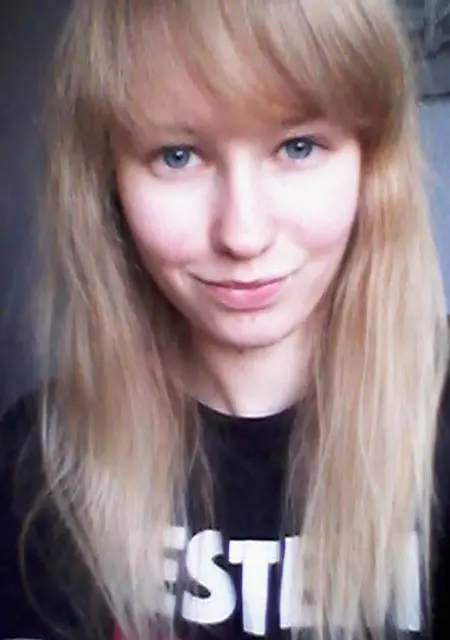 Я Лариса, 18, из Раменского, ищу знакомство для постоянных отношений