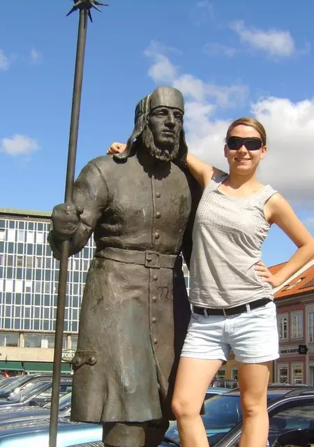 Надежда из Валуек, ищу на сайте постоянные отношения