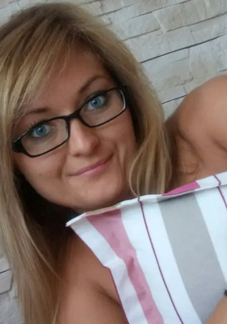 Я Стелла, 26, знакомлюсь для общения в Торжке