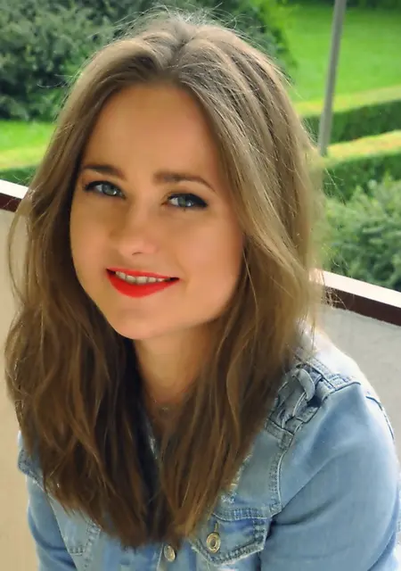 Я Илона, 27, знакомлюсь без обязательств в Коркине