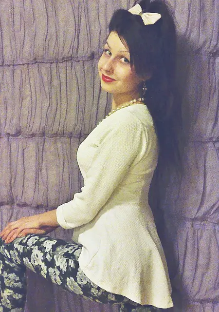 Софья из Аткарска, мне 19, познакомлюсь без обязательств