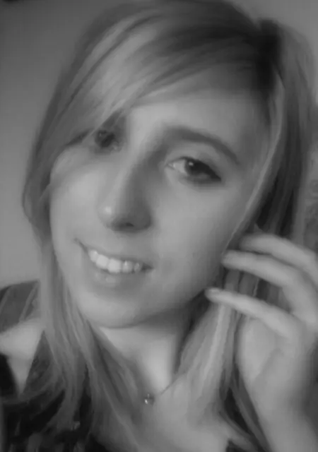 Я Стелла, 20, из Полазны, ищу знакомство для постоянных отношений