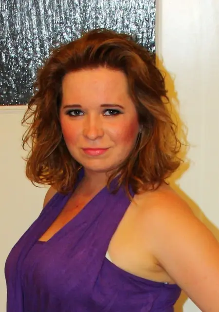 Ксения из Ленинска, ищу на сайте постоянные отношения