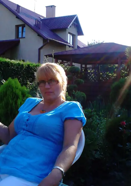 Алёна из Новопавловска, ищу на сайте знакомства на одну ночь