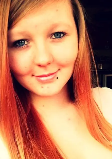 Я Елизавета, 18, из Лебедяни, ищу знакомства без обязательств