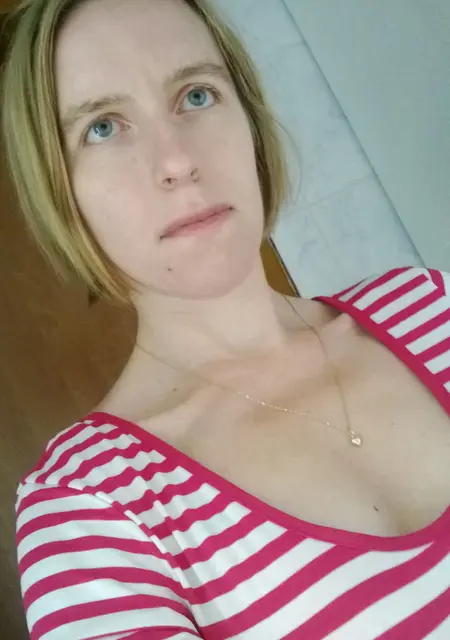 Я Карина, 23, из Беломорска, ищу знакомства без обязательств