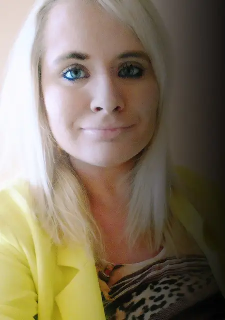 Я Дина, 27, из Поронайска, ищу знакомство для постоянных отношений