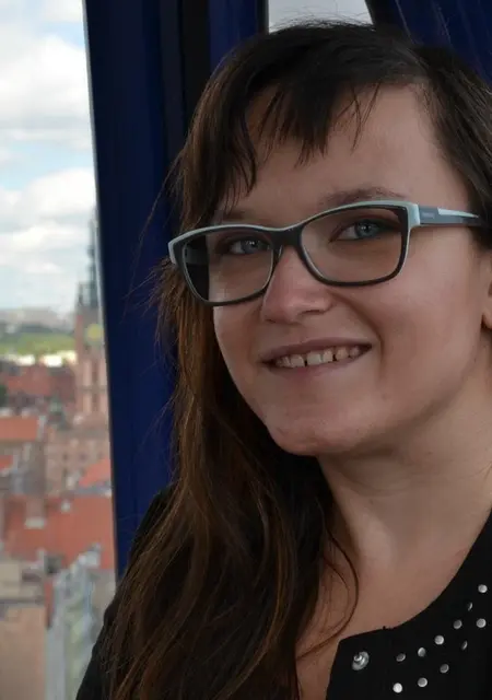 Кристина из Серова, ищу на сайте знакомства на одну ночь