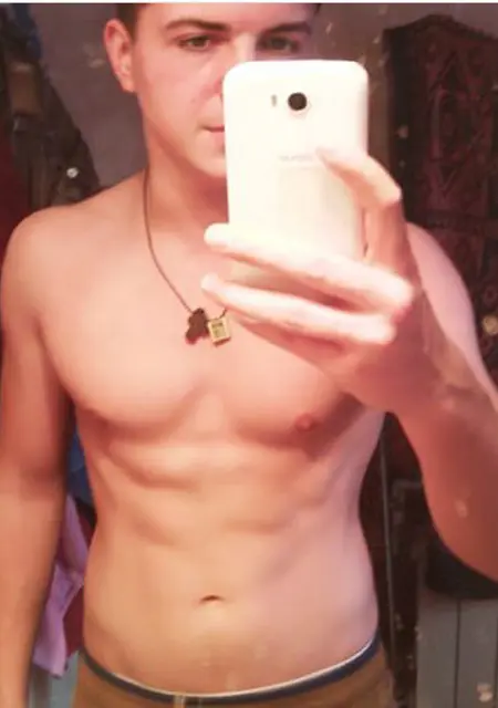 Никита из Людинова, ищу на сайте знакомства без обязательств