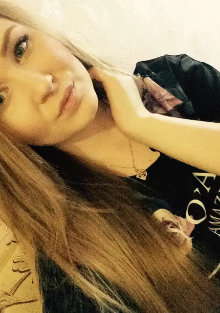 Оксана из Омска, мне 27, познакомлюсь без обязательств
