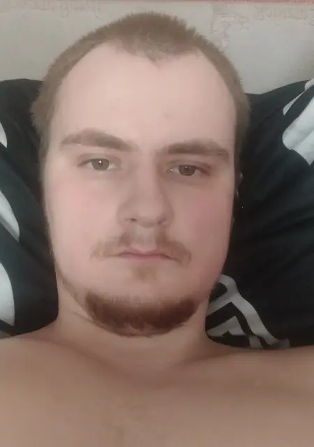 Я Саша, 28, из Алексина, ищу знакомства на одну ночь