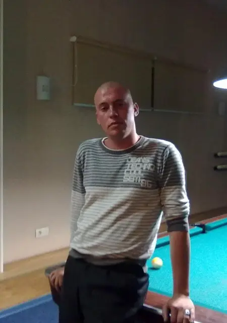 Я Aleksandr, 37, знакомлюсь без обязательств в Спасске-Дальнем