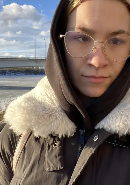 Я Таня, 25, из Пскова, ищу знакомства на одну ночь