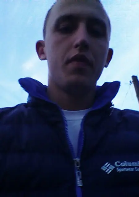 Александр из Стародуба, мне 30, познакомлюсь для дружбы