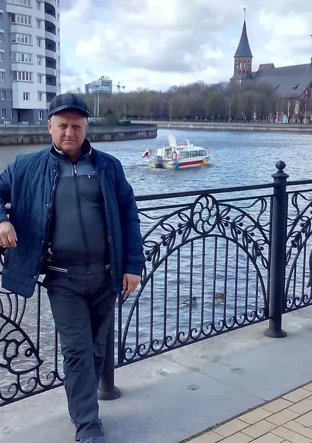 Я Игорь, 59, знакомлюсь для приятного времяпровождения в Советске