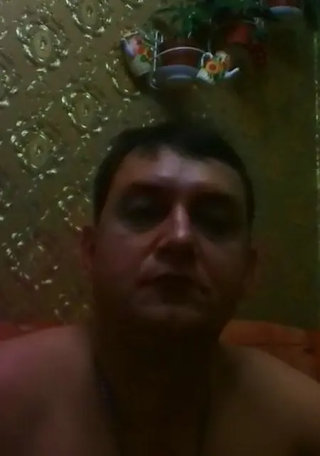 Сергей из Каменска, ищу на сайте знакомства на одну ночь