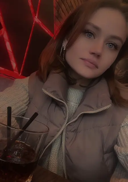 Я Кира, 28, из Нижнекамска, ищу знакомства без обязательств