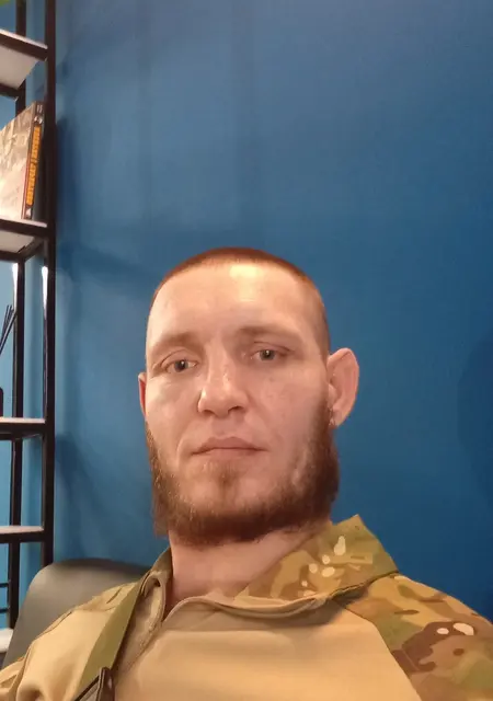 Иван из Санкт-Петербурга, ищу на сайте знакомства на одну ночь