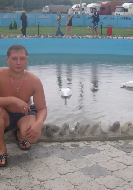 Я Сергей, 36, знакомлюсь для дружбы в Соликамске