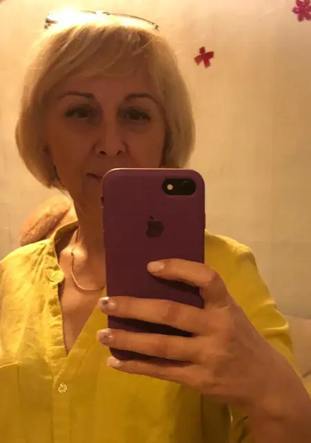 Я Светлана, 56, знакомлюсь без обязательств в Мурино