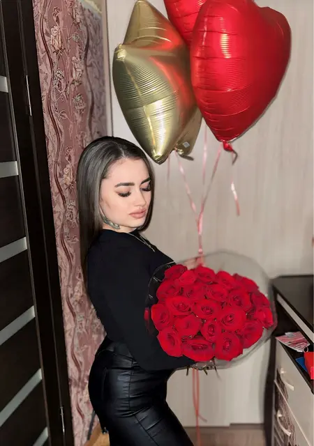 Альбина из Липецка, мне 27, познакомлюсь для открытые отношения