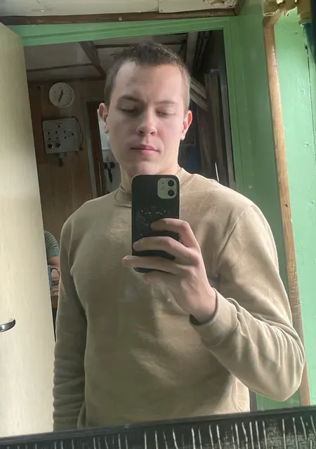 Данила из Москвы, мне 22, познакомлюсь без обязательств