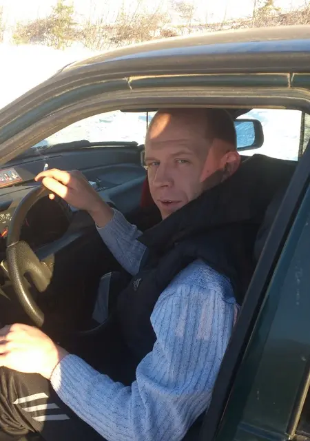 Я Sergei, 39, знакомлюсь для приятного времяпровождения в Таксимо