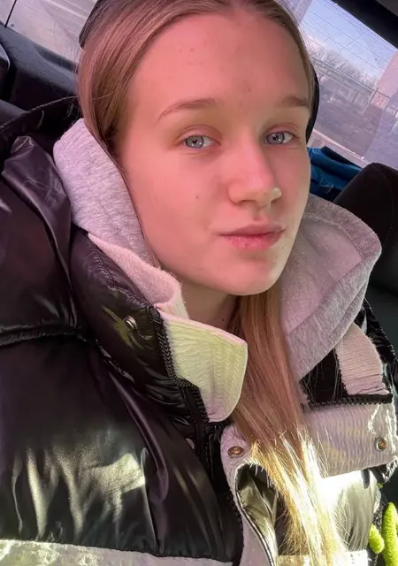 Я Анна, 22, из Орла, ищу знакомство для вирта