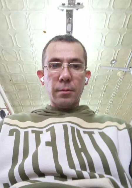 Я Артур, 41, знакомлюсь для постоянных отношений в Иванове