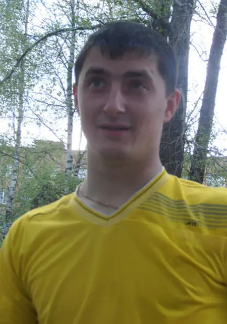 Я Василий, 35, знакомлюсь без обязательств в Сыктывкаре