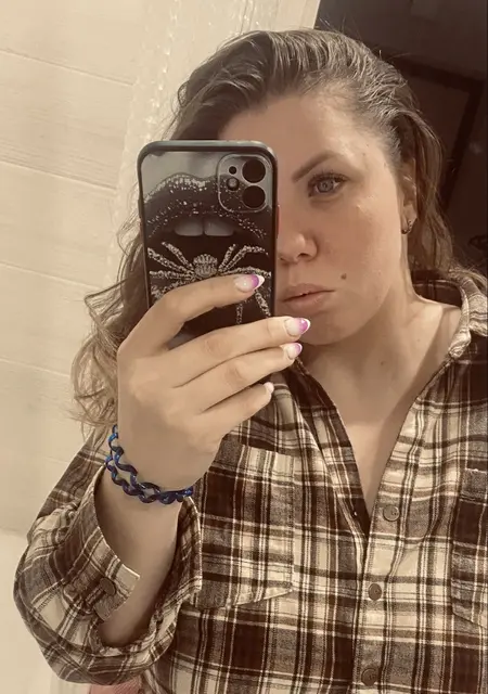 Я Виктория, 28, из Кирова, ищу знакомство для вирта