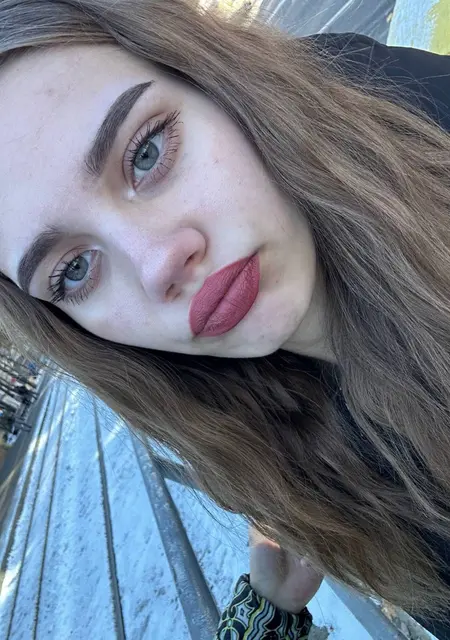 Алина из Астрахани, ищу на сайте знакомства без обязательств