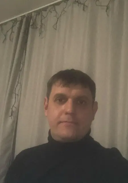 Я Николай, 35, знакомлюсь без обязательств в Перми