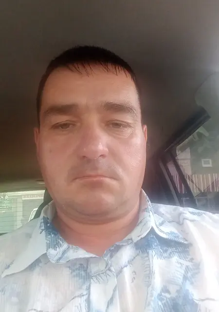 Я Алексей, 45, знакомлюсь без обязательств в Уссурийске