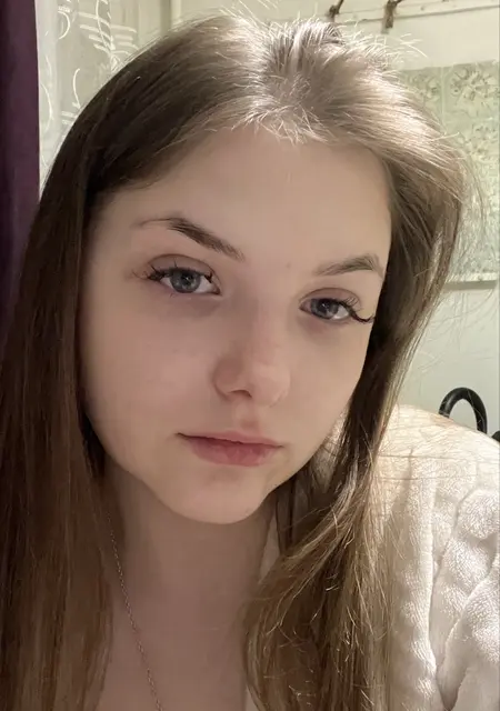 Я Neskviki, 18, из Нижнего Новгорода, ищу знакомства без обязательств