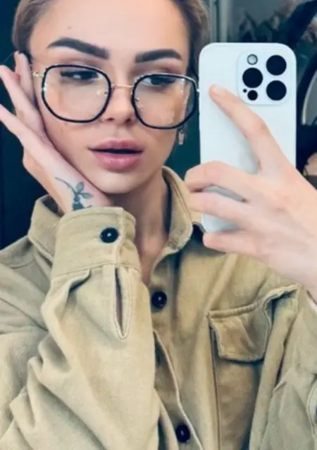 Юлия из Орла, ищу на сайте приятное времяпровождение