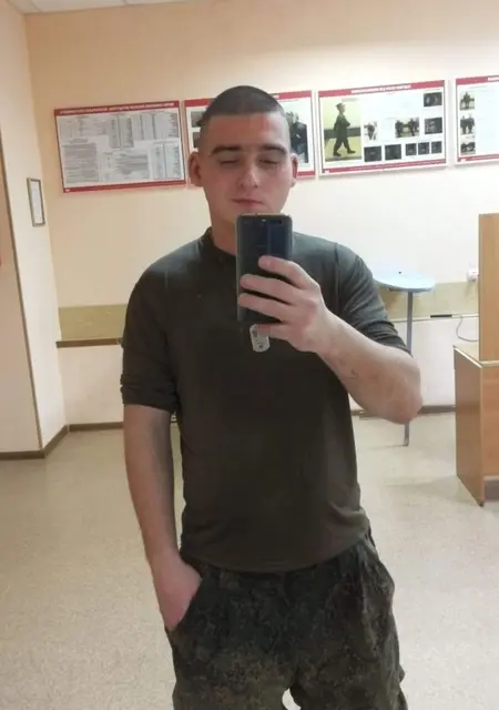 Я Егор, 21, из Кинешмы, ищу знакомство для общения