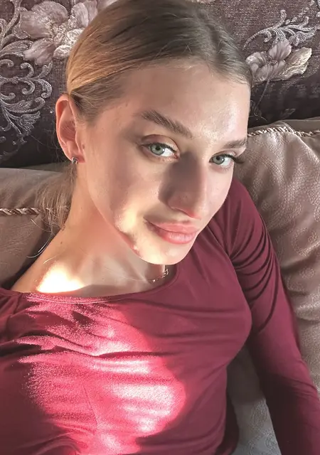 Я Софья, 23, знакомлюсь для общения в Ростове-на-Дону