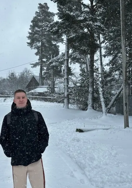 Я Иван, 32, знакомлюсь для постоянных отношений в Санкт-Петербурге
