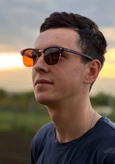 Виля из Белой Калитвы, мне 26, познакомлюсь на одну ночь