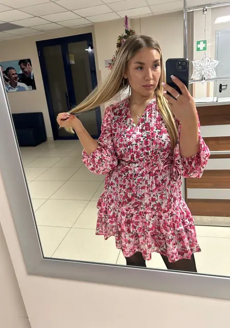 Я Светлана, 28, знакомлюсь для общения в Татарской