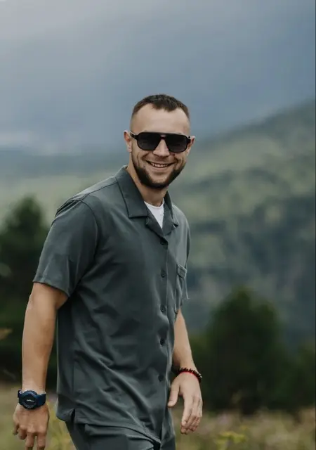 Тимофей из Нижней Туры, ищу на сайте приятное времяпровождение